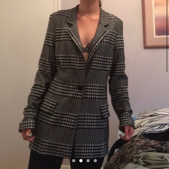 Joseph Ribkoff black and white blazer - Picture 2 of 4